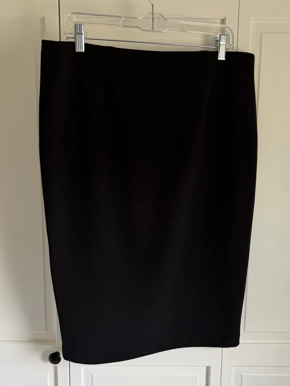 Vince Camuto sleek black